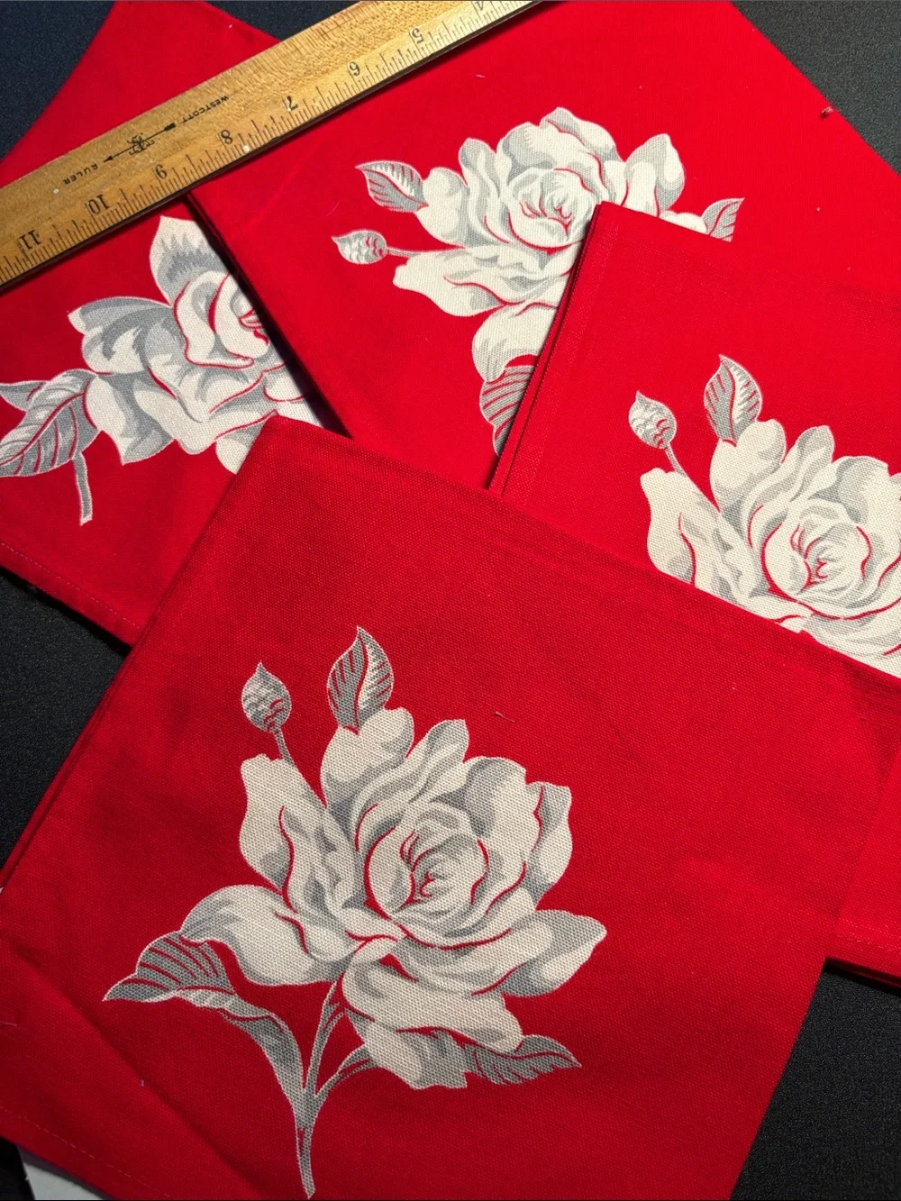 Vintage 50’s 4 Red Floral Cotton Napkin set. Lightweight canvas. VV